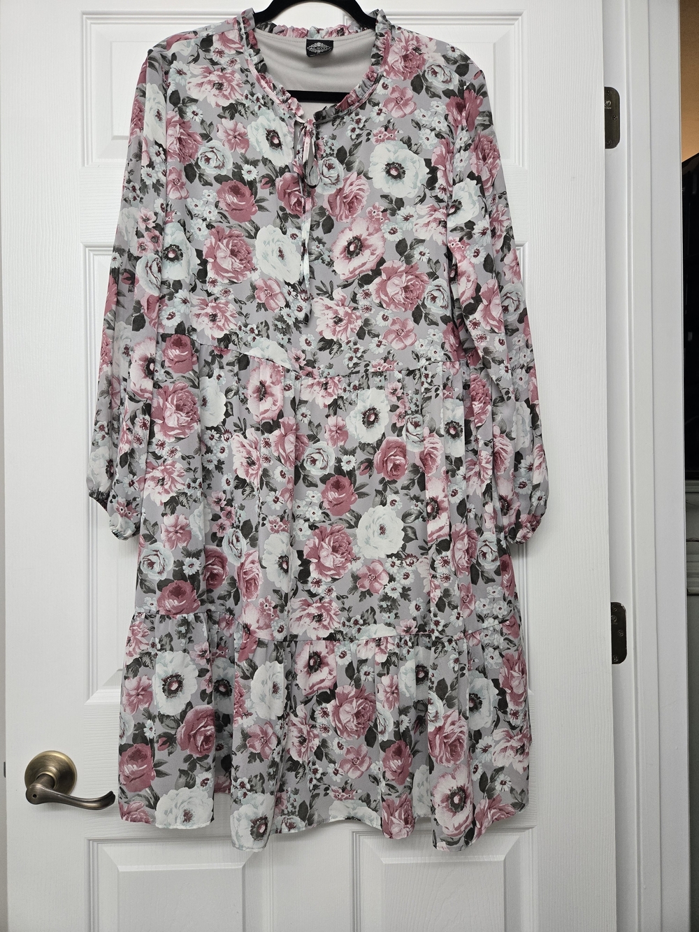 Calstyle Floral Ruffle Collar Tie-front Short Pink, White & Mint Dress